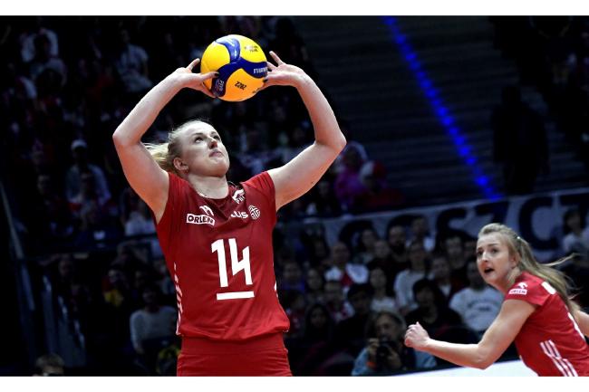 女排世锦赛塞尔维亚夺7连胜 美国0-3波兰遭第2败