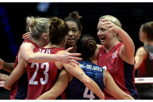 女排世锦赛F组美国3-1挫土耳其 斩获第6胜锁定8强(1)