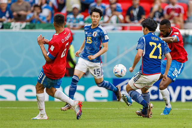 日本真把自己当强队？上半场消极怠工导致比赛失控！