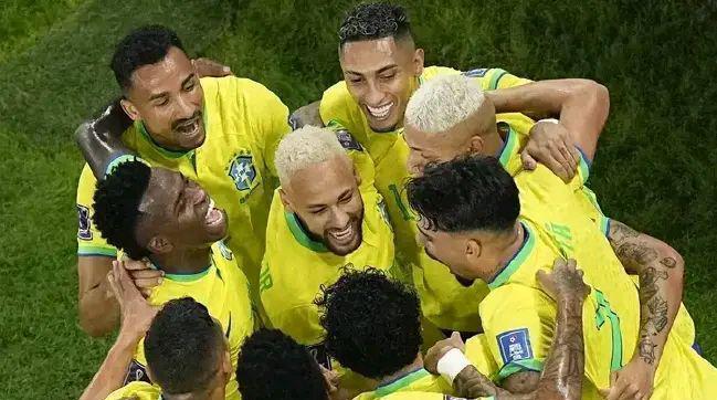 本托辞职！亚洲队全部被淘汰，巴西夺冠概率大！(3)