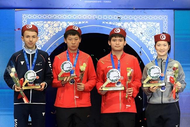 乒乓世青赛中国9冠收官 林诗栋赢德比成为四冠王