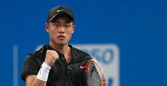 当吴易昺被低排名选手送蛋，中国男网选手和球迷应该重视挑战赛(2)