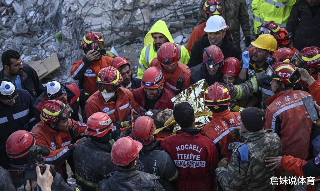 土耳其地震已致2.8万人遇难，朱婷现在安全，郎平给出最终答案(4)