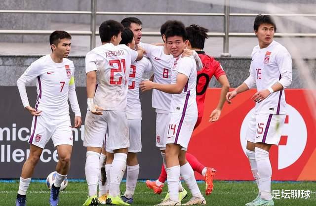 伟大7-5！亚洲杯首支决赛队诞生：国足苦主送日本回家，狂欢如同夺冠(3)