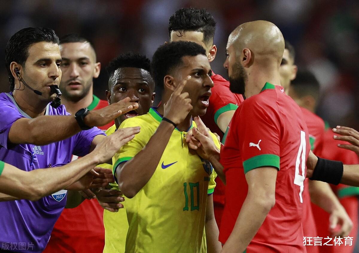 2: 1绝杀巴西 世界杯黑马果然强！ 网友：葡萄牙预定4强还是笑话？