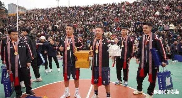 贵州村超赛场十佳球，每一球放在五大联赛那也是炸裂一般的存在！