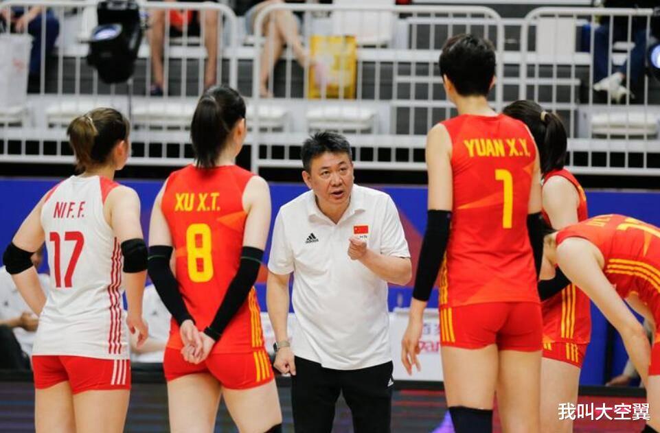 中国女排不敌塞尔维亚原因揭晓！球迷第二次发声，这回说了真话(4)