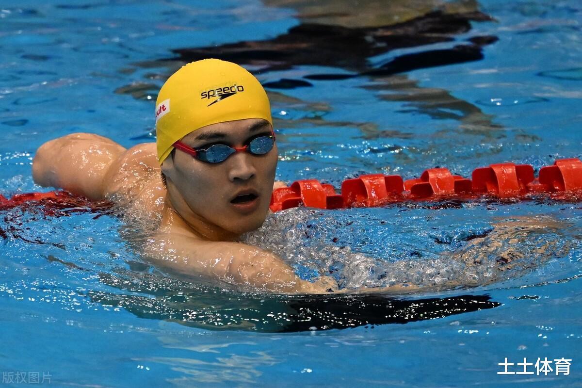 最新战报！中国泳军5人晋级半决赛，短池世界冠军爆冷止步首轮