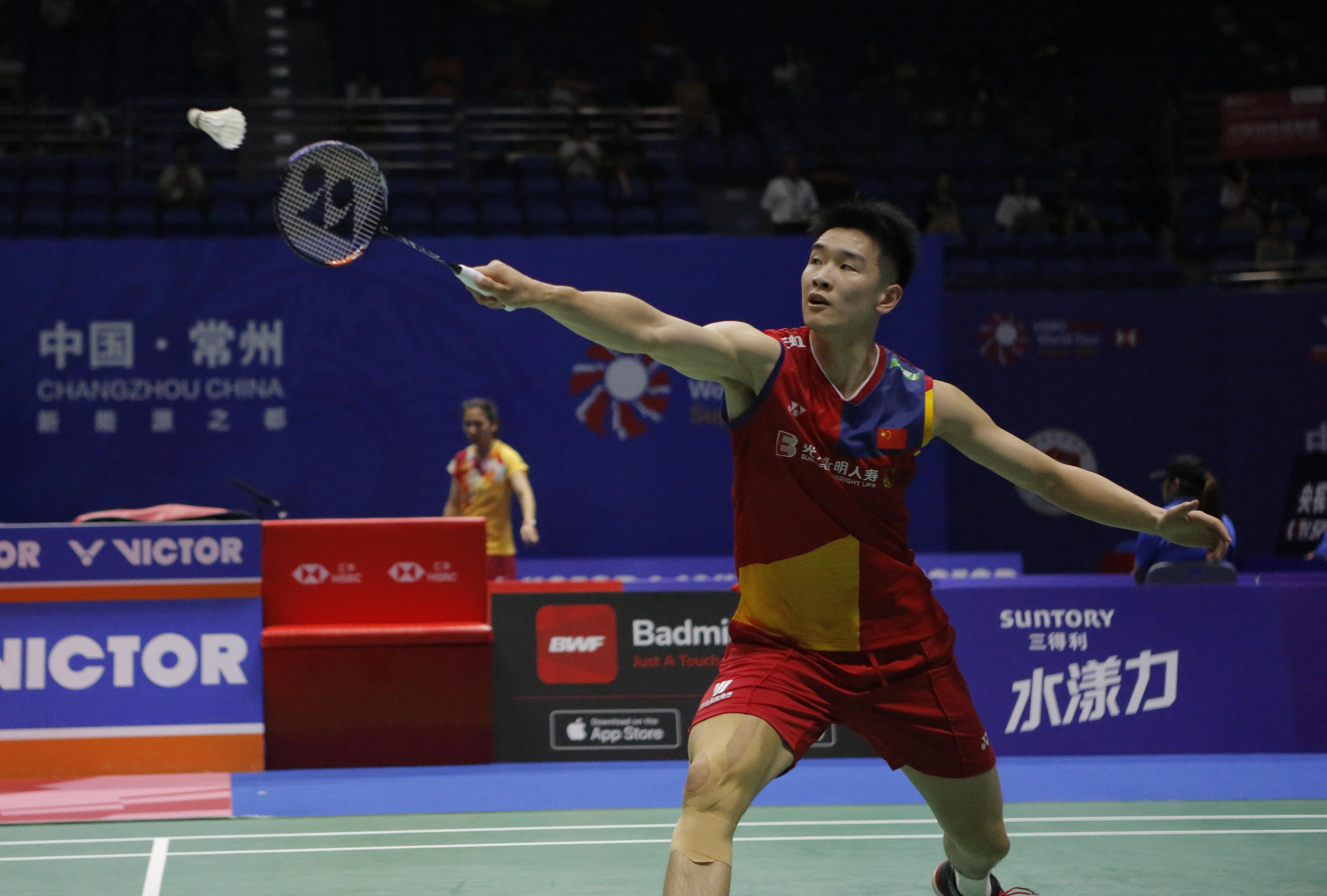 羽毛球——中国公开赛：李诗沣首轮晋级