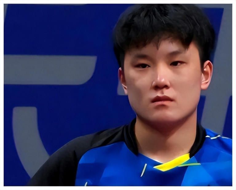 日本乒乓球选手用中文回答提问后急忙改口(3)