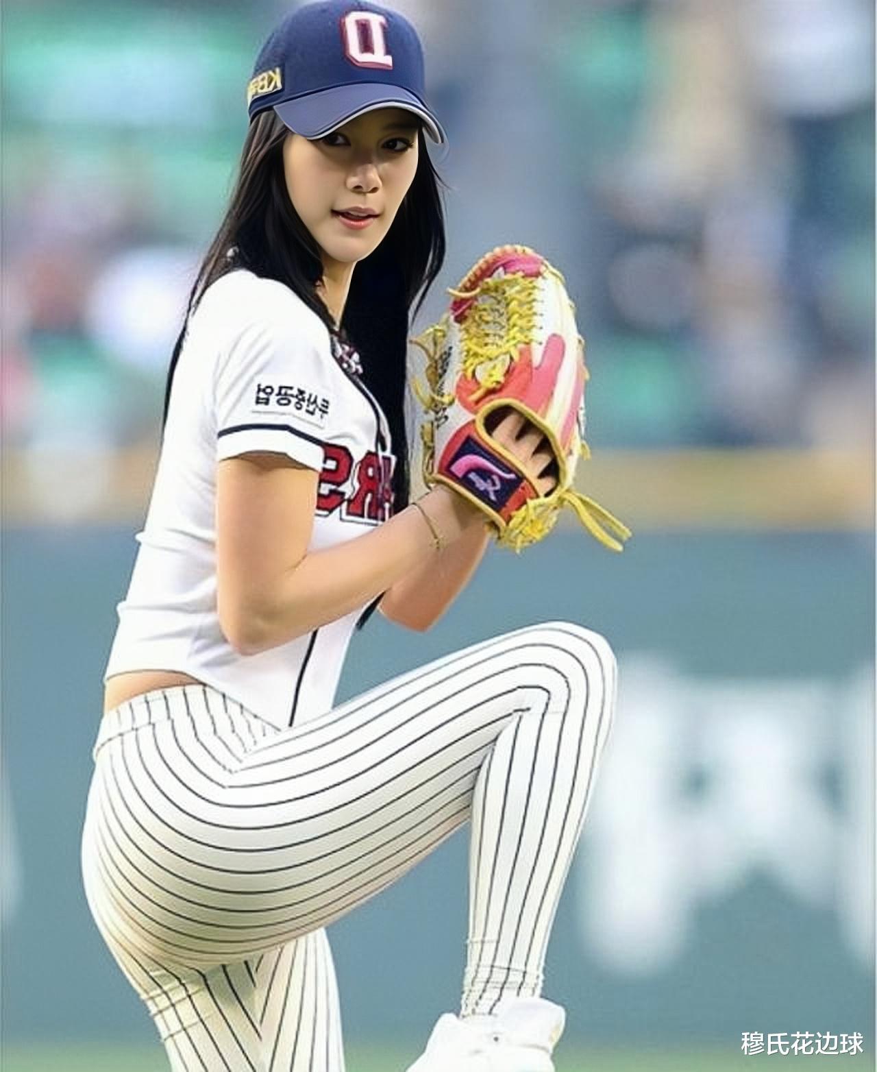 韩国女星现身棒球场，打球姿势专业，克拉拉和巴萨巨星女友同名！