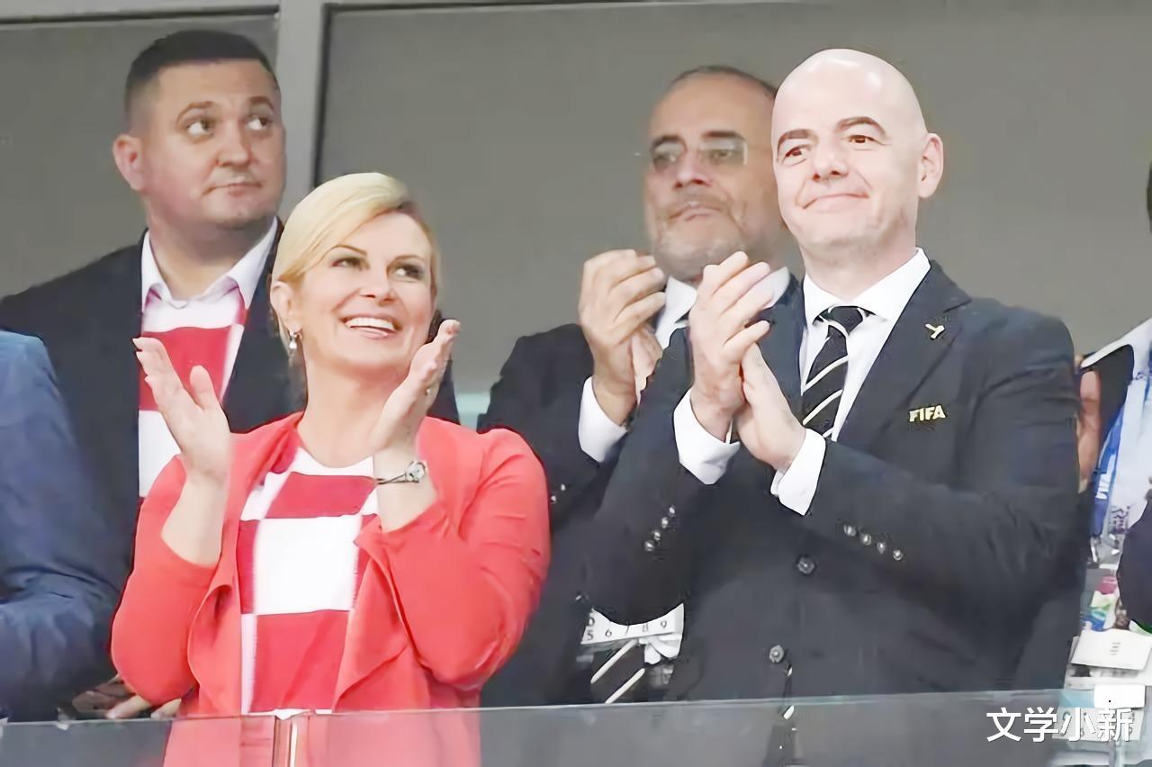 克罗地亚美女总统：身材太好被喷胸大，六大惊世举动，特别爱足球(11)