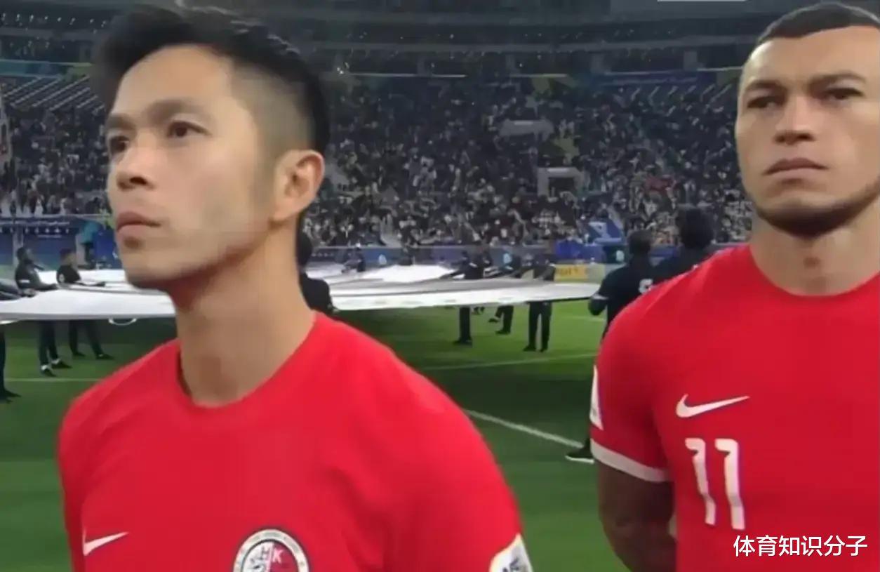 闭口不唱国歌！中国香港男足在亚洲杯引争议，网友：这是原则问题(2)