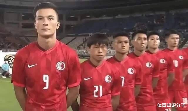 闭口不唱国歌！中国香港男足在亚洲杯引争议，网友：这是原则问题(3)