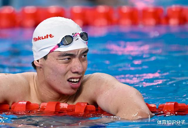仅排第12名无缘决赛！26岁新科世界冠军被爆冷，中国游泳遇考验(4)