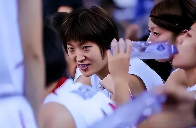 “篮球女王”王岑静：加入日籍，四次打败中国队，退役后却想回国(20)