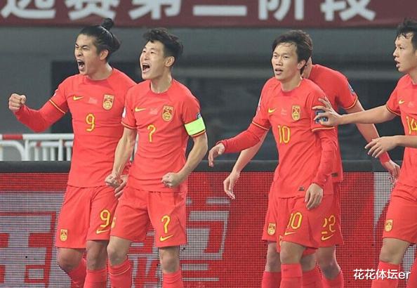 4-1！3-0！韩国队助攻，中国队掌控命运：赢球出线，可惜武磊缺席(1)