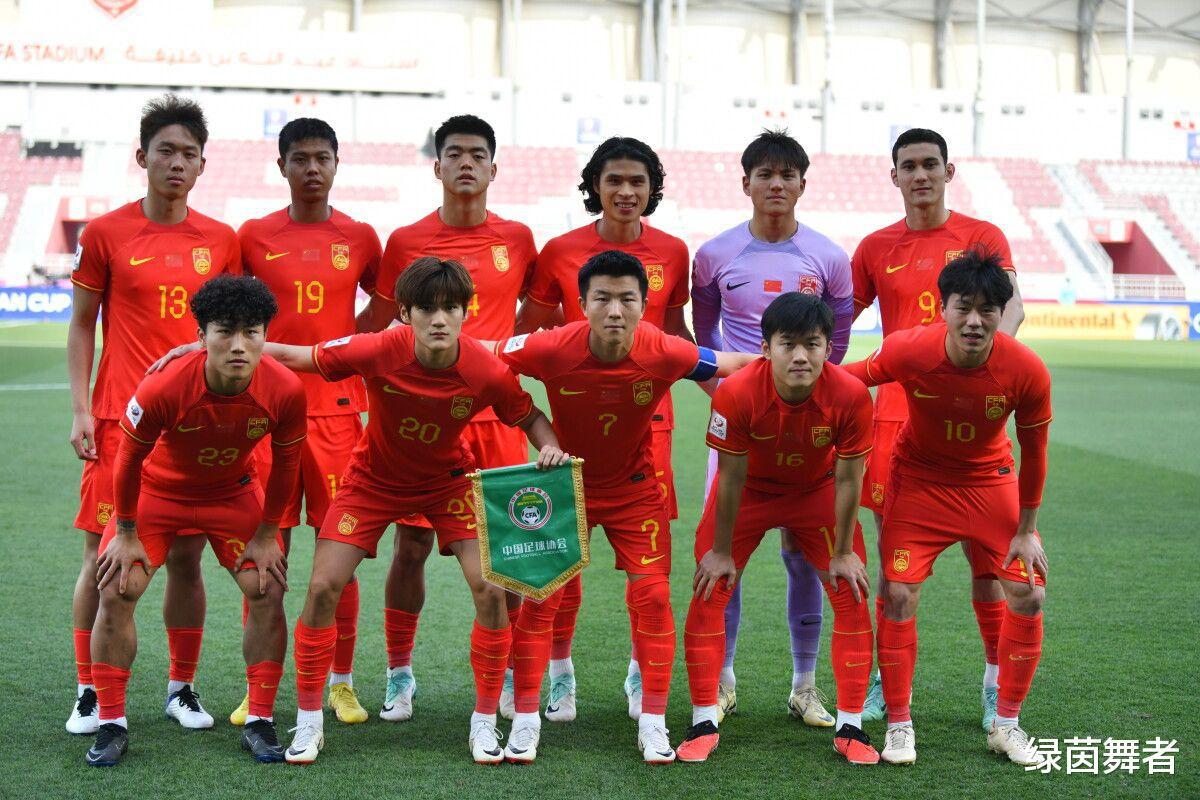亚洲杯小组赛大结局！中国队出局仍创历史最佳，成耀东口碑反转！(2)