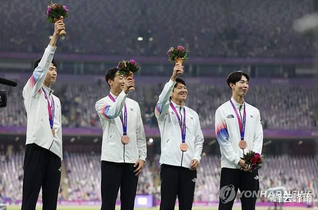 韩国男子百米接力队时隔36年再次挑战奥运会门票，难度系数有点高(1)