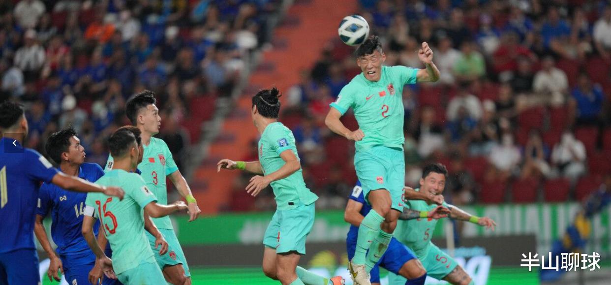 2-2，4-1！世预赛中国队爆发，拒绝冷门，冲10分晋级，送泰国回家(3)