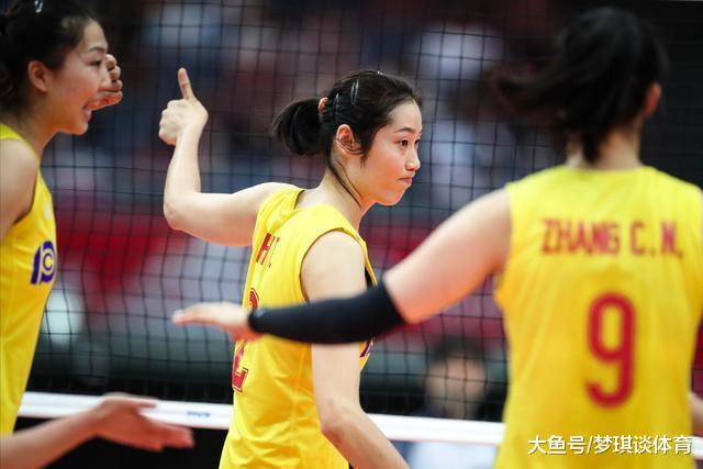 中国荣耀！朱婷入选世界10佳运动员，高居第二，排名超越梅西和C罗(2)
