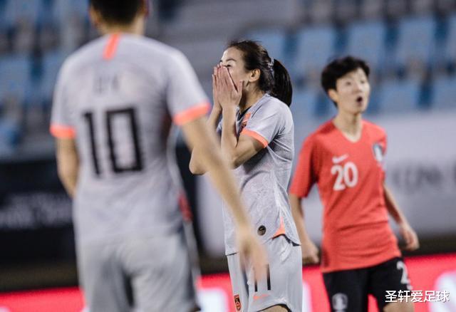 冲击奥运！中国女足一半主力落选，贾秀全启用18岁小白：太疯狂！(2)