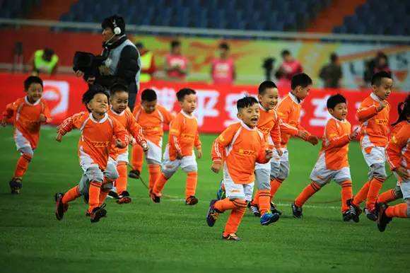 2020年的第一天，闹心的中国足球又来给全国人民添堵了(3)