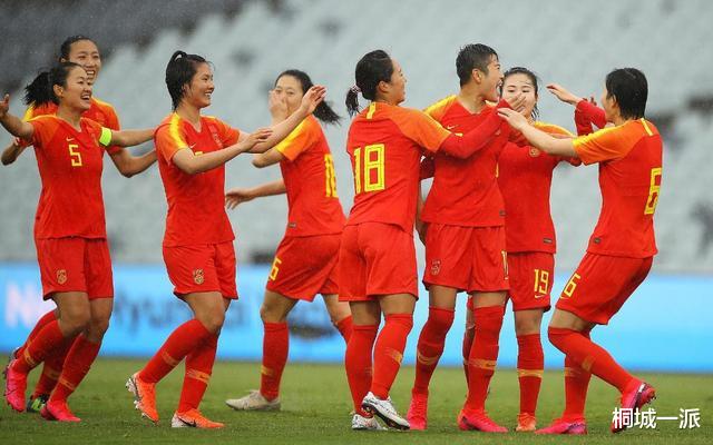 典型的双重标准，韩国女足拥有主场，国足空场，亚足联出来走几步(5)