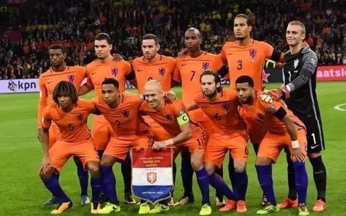 荷兰2020欧洲杯阵容将是怎么样的？(2)