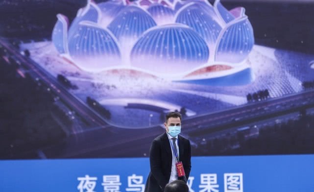 北京名记点评恒大新球场：有钱真好！可让自己的审美，成为城市地标(5)