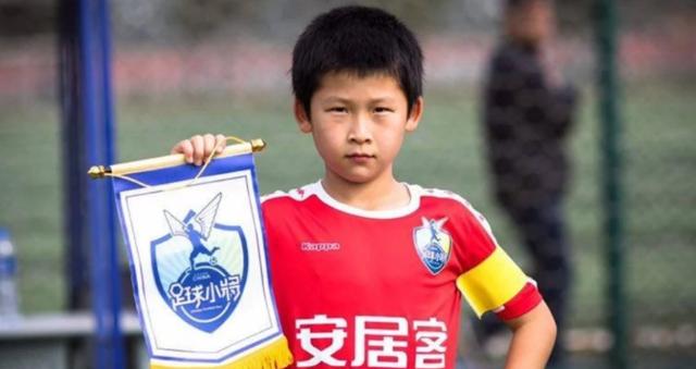 中国足球喜获神童！11岁天才少年加盟德甲沃尔夫斯堡梯队(3)