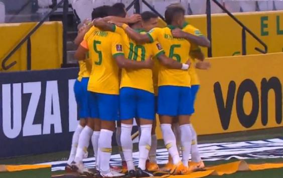 巴西踢疯了！5-0狂虐南美最弱队，通往世界杯第一步，阵容太强