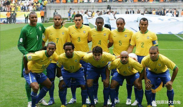 98年和06年的世界杯，巴西都有罗纳尔多，为何都输给齐达内的法国？(7)