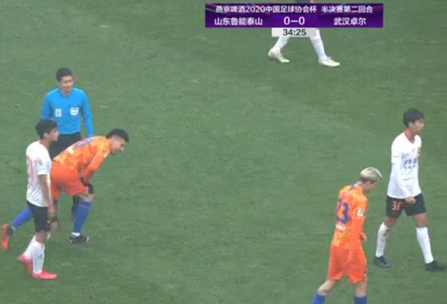 鲁能0-0战平卓尔，莫伊塞斯冲顶偏出，刘彬彬劲射被对手门线解围(1)