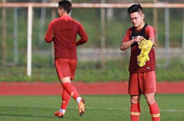 在中国男足或在2023年成为亚洲足球强队目前优秀的年轻球员很多(9)