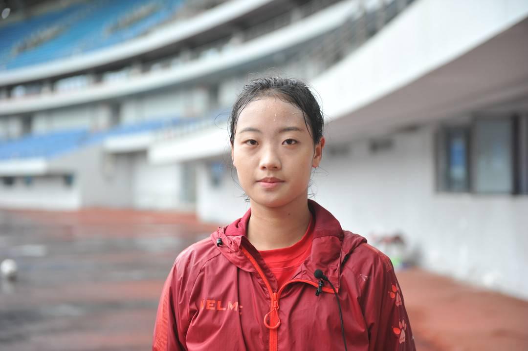 四川女足队员卓玛吉: 足球带我走出大山, 冲超成功是最好的生日礼物(2)