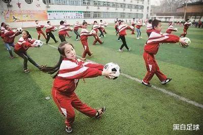 世界上只有7个国家搞足球能盈利，所以中国保证高考更为重要(5)