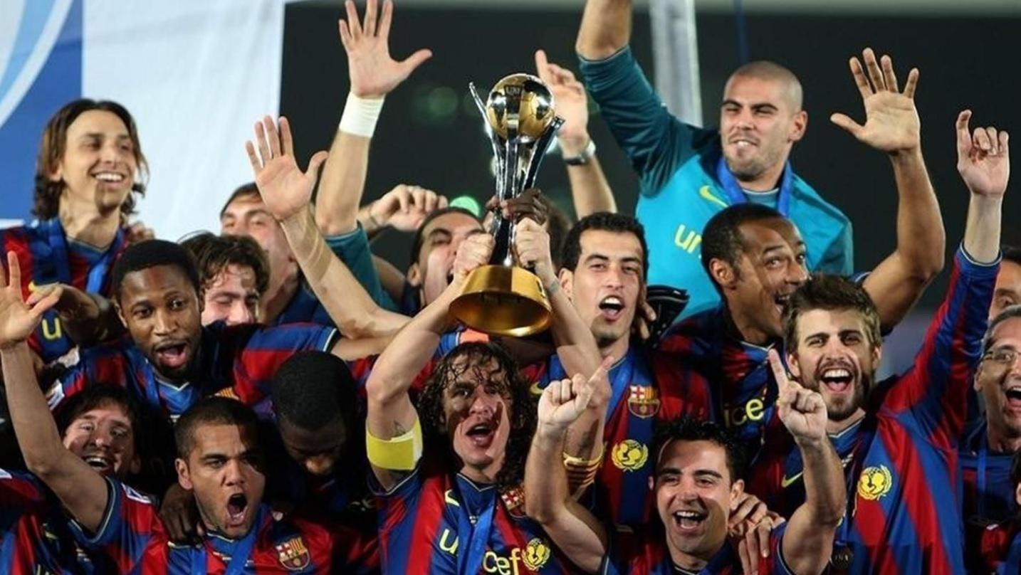 伊涅斯塔谈08-09赛季六冠王: 这对巴萨和足球界都是历史性的一年(2)