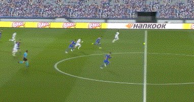【西甲】本泽马+罗斯任意球 皇马主场2比0领先巴萨(4)
