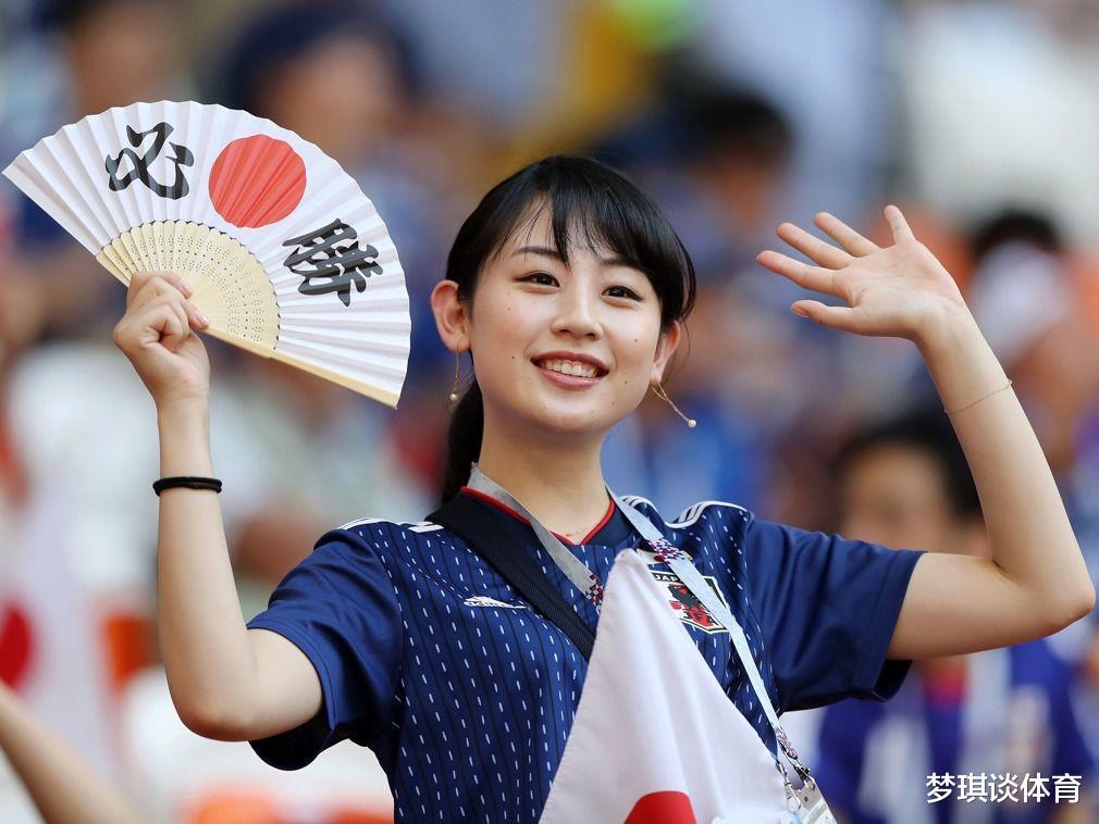 强！日本两套阵容拥有超30个留洋球员，中国男足2071年或可赶上(2)