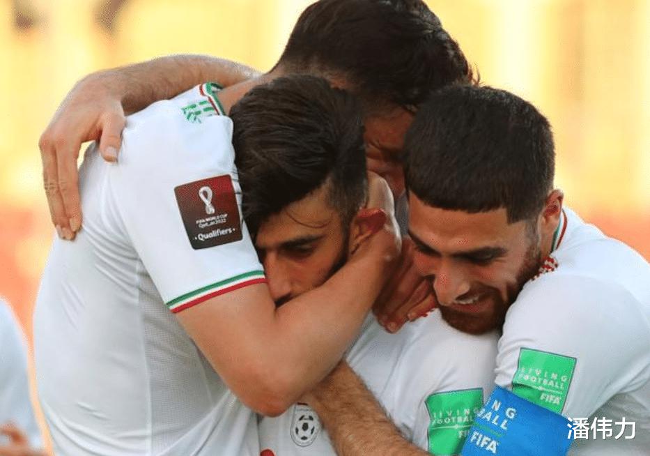 世预赛亚洲区综述：国足出线竞争对手阿联酋4-0升第2，伊朗3-1胜