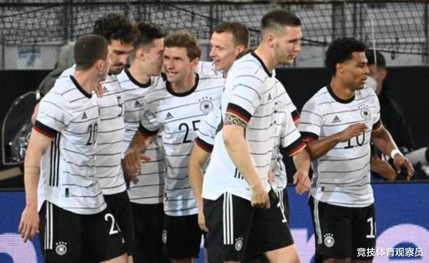 德国友谊赛被丹麦逼平，穆勒愤怒说错话，勒夫赶紧下课吧(9)