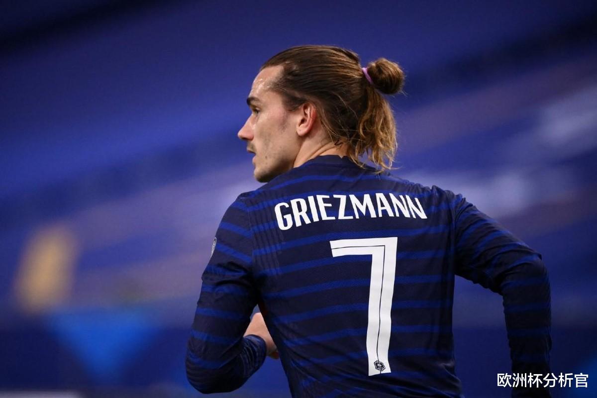 欧洲杯分析官：德尚为格列兹曼怒斥梅西！格子在巴萨踢不好，是被梅西影响的？(5)