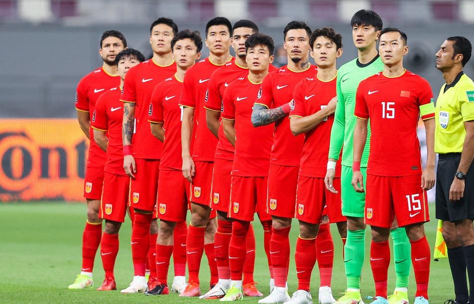 国足两连败之后迎重大利好，越南门神重伤，世预赛首胜越来越近了