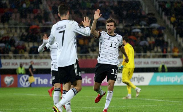 4-0！世界杯晋级首队诞生！德国战车五连胜入围，连续18次参赛！