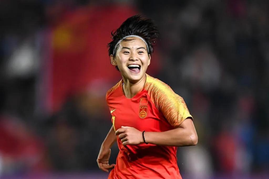 与战平美国女足的韩国队相比，中国女足的实力到底如何？(2)