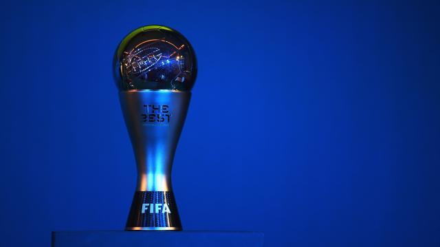 FIFA官方宣布世界足球先生候选 梅西、莱万均入围(1)
