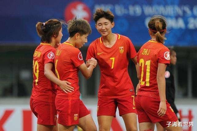 凌晨0点，中国女足传喜讯：上港做出重大决定，球迷齐声点赞(1)