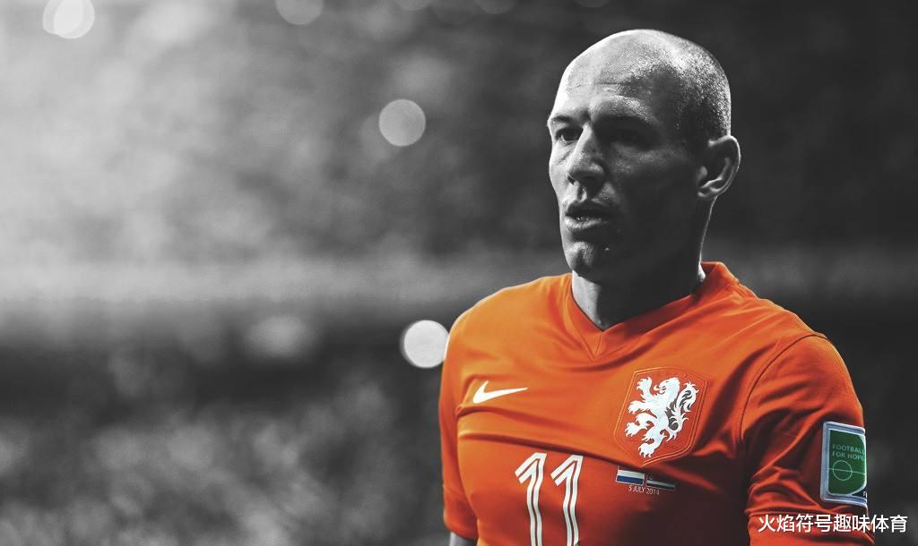 星耀尼德兰：荷兰足球历史最佳11人，如此高大，也如此强大(24)