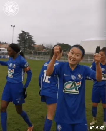 2-1逆转！中国女足小将欧洲首秀惊艳，78分钟助攻空门，打崩对手(8)